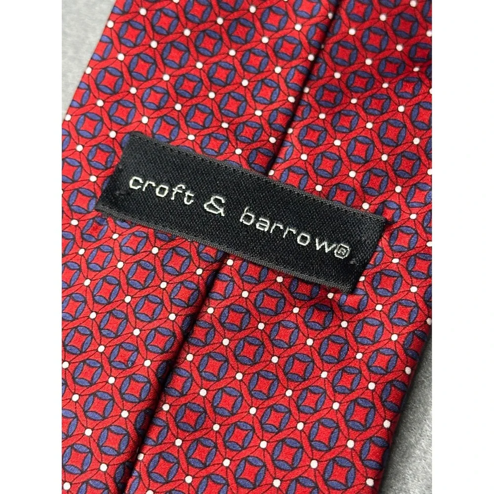 Croft & Barrow Men's Burgundy‎ Geometric Silk Tie